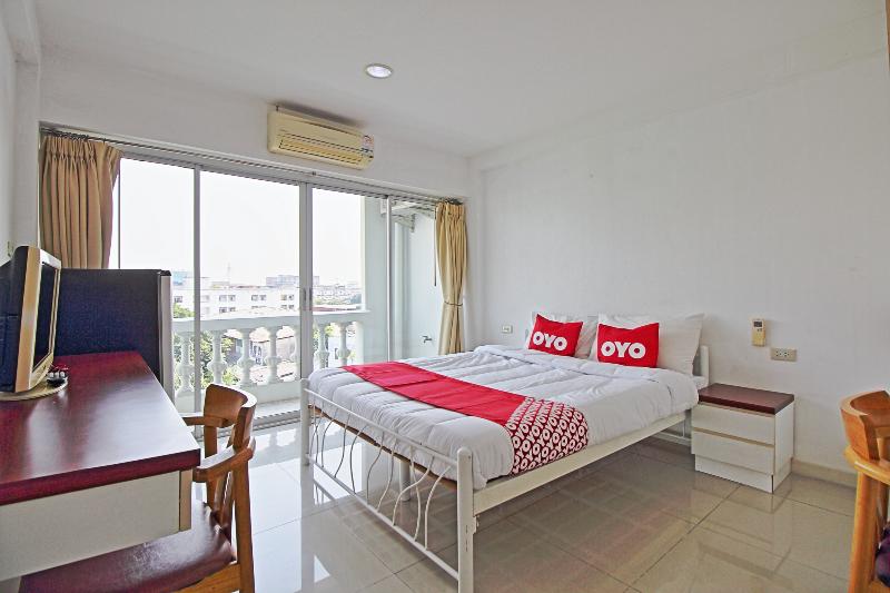 Super OYO 498 Ladawan Villa - Oda