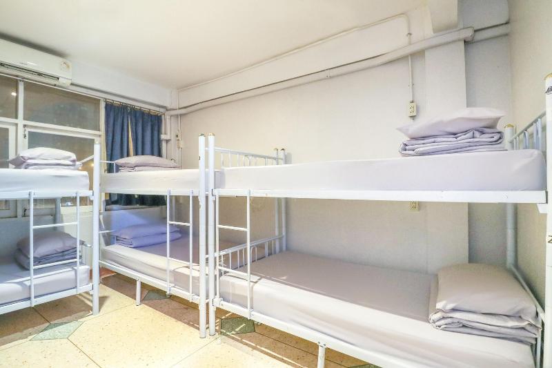 Oyo 688 Bangkok Hub Hostel - Oda