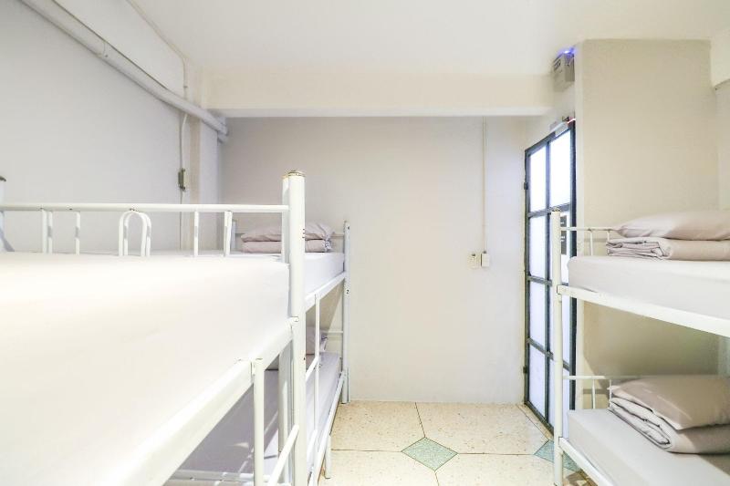 Oyo 688 Bangkok Hub Hostel - Oda