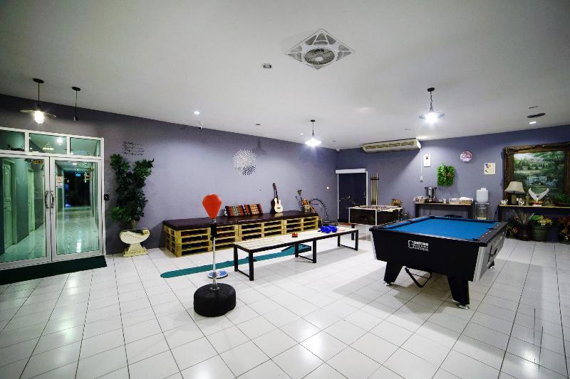 Meet & Meet Hostel - Lobi