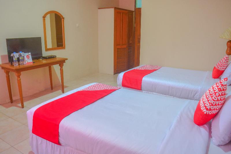 Oyo 1240 Hotel Pantai Jaya - Oda