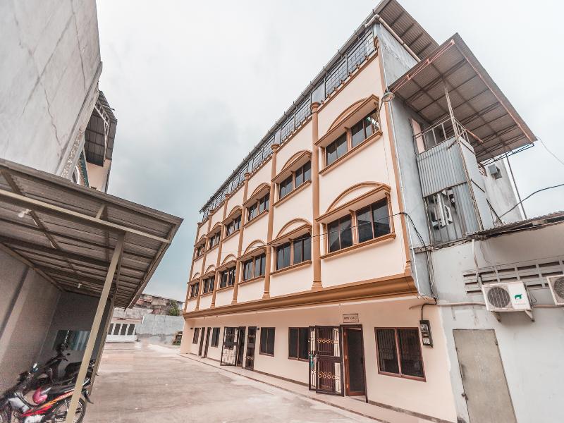 Super OYO 2034 Eden Guest House - Genel