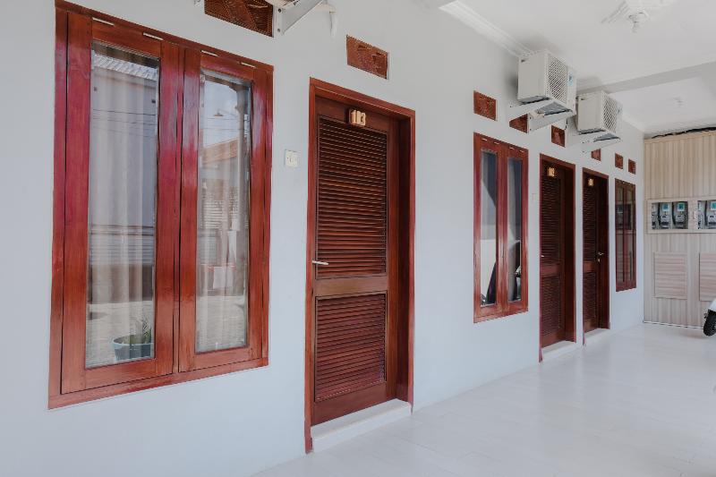 Oyo 1566 El Reyshi Family Residence - Genel