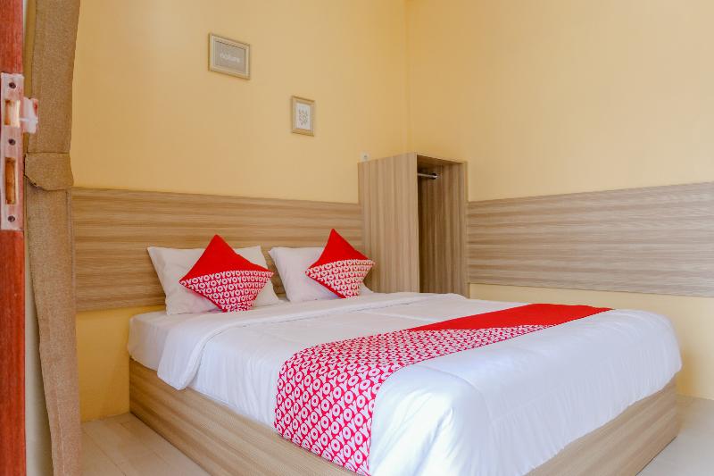 Oyo 1566 El Reyshi Family Residence - Oda
