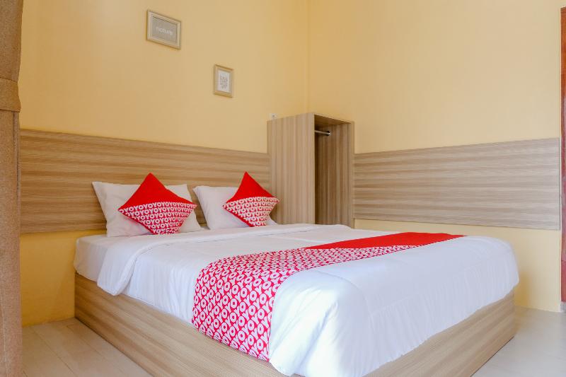 Oyo 1566 El Reyshi Family Residence - Oda