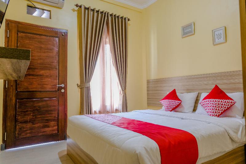 Oyo 1566 El Reyshi Family Residence - Oda
