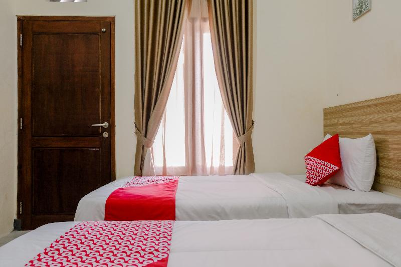 Oyo 1566 El Reyshi Family Residence - Oda
