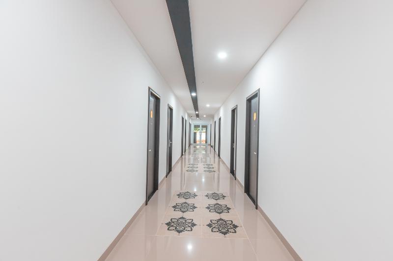 2233 Bell'S Place - Lobi