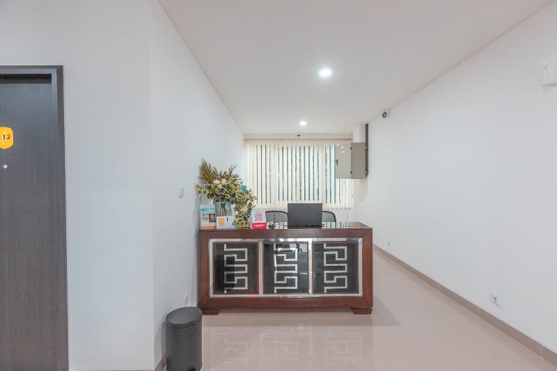 2233 Bell'S Place - Lobi