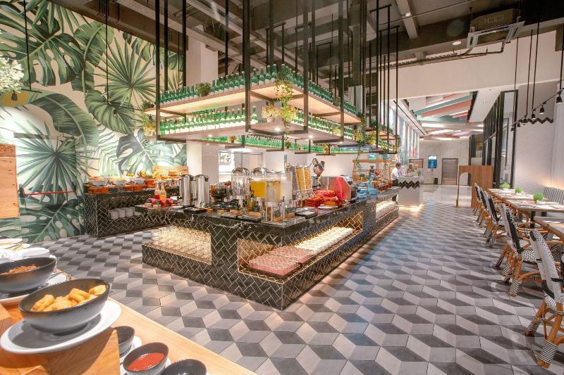 The Zuri Hotel Dumai - Restoran