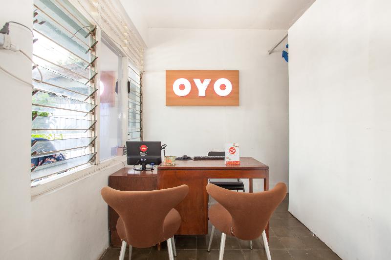 Super OYO 1176 J3 Residence Syariah - Lobi