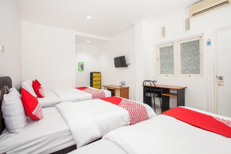 Super OYO 1176 J3 Residence Syariah - Oda
