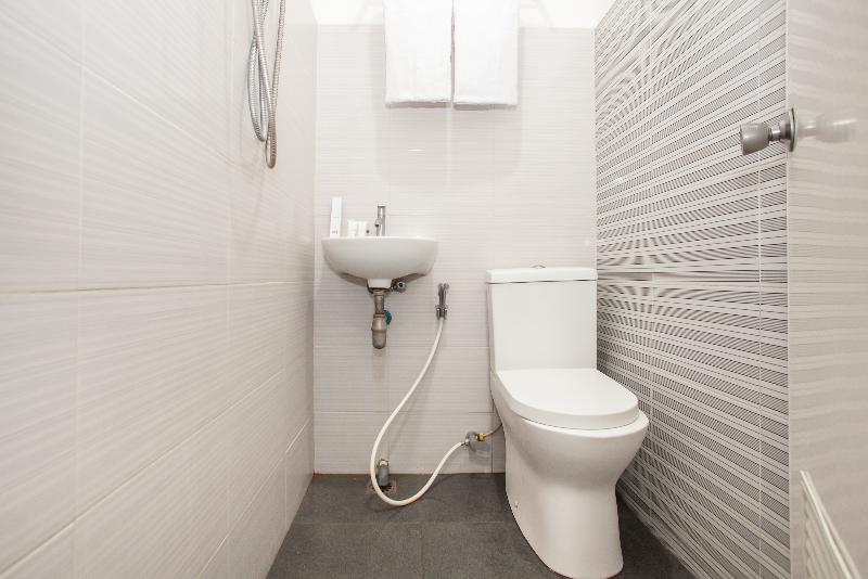 Super OYO 1176 J3 Residence Syariah - Oda