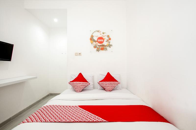 Super OYO 1176 J3 Residence Syariah - Oda