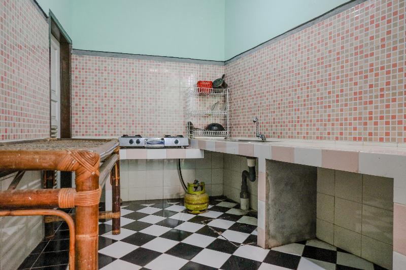 Spot On 2046 Villa Hardi - Genel
