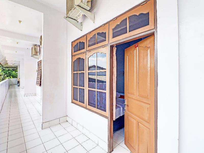 Oyo 1356 Gusti Residence - Lobi