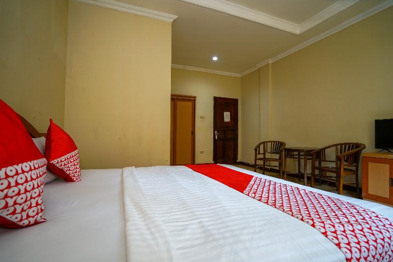 Oyo 1273 Hotel Belvena - Oda