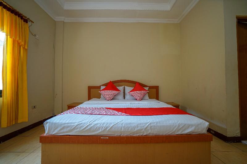 Oyo 1273 Hotel Belvena - Oda