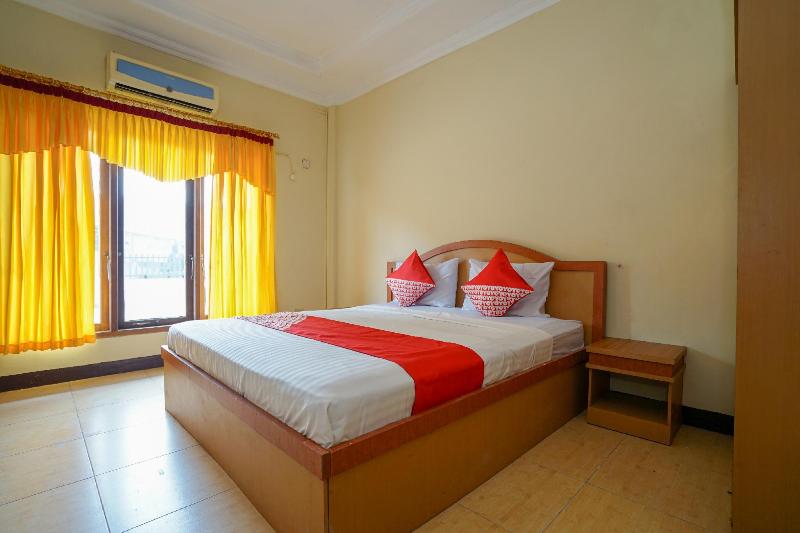 Oyo 1273 Hotel Belvena - Oda