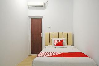 Oyo 1673 M Authentic Kost Man fotoÄŸrafÄ±