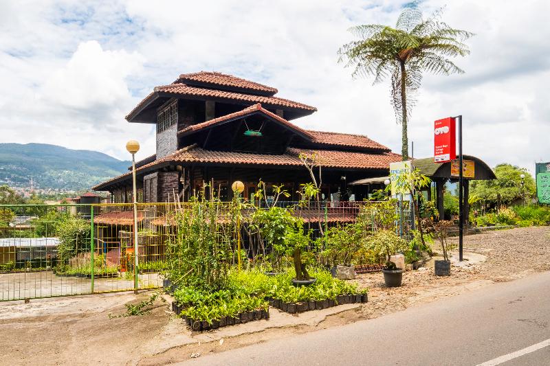 Rumah Kayu Cottage Syariah - Genel