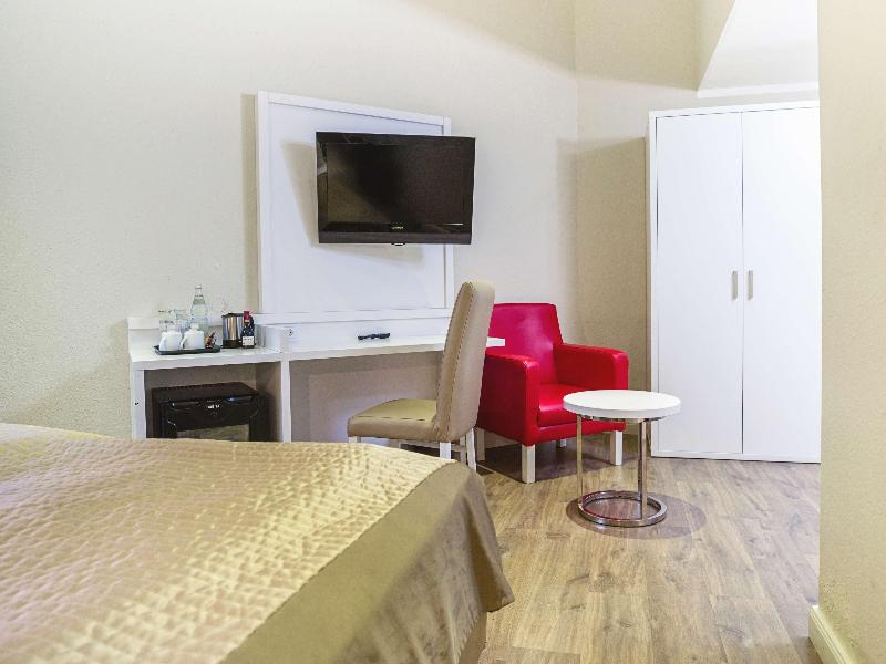 Hotel Domicil Hamburg by Golden Tulip - Oda