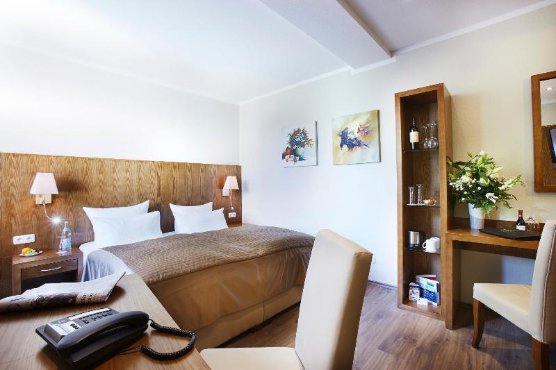 Hotel Domicil Hamburg by Golden Tulip - Oda