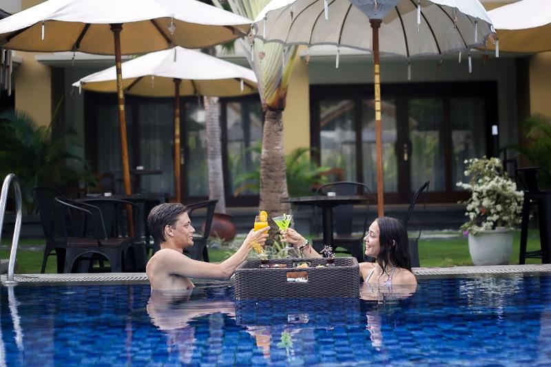 Sima Hotel Kuta Lombok - Havuz