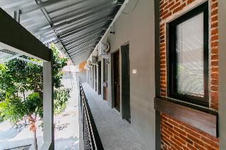 Louise Place fotoÄŸrafÄ±