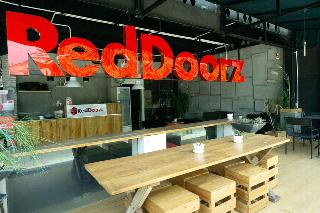 Formerly RedDoorz near Alun Alun Madiun fotoÄŸrafÄ±