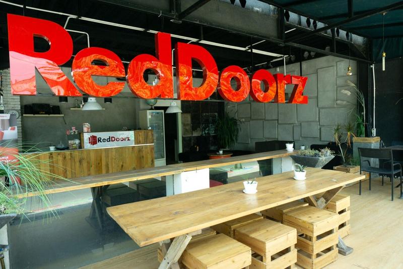 Formerly RedDoorz near Alun Alun Madiun - Genel