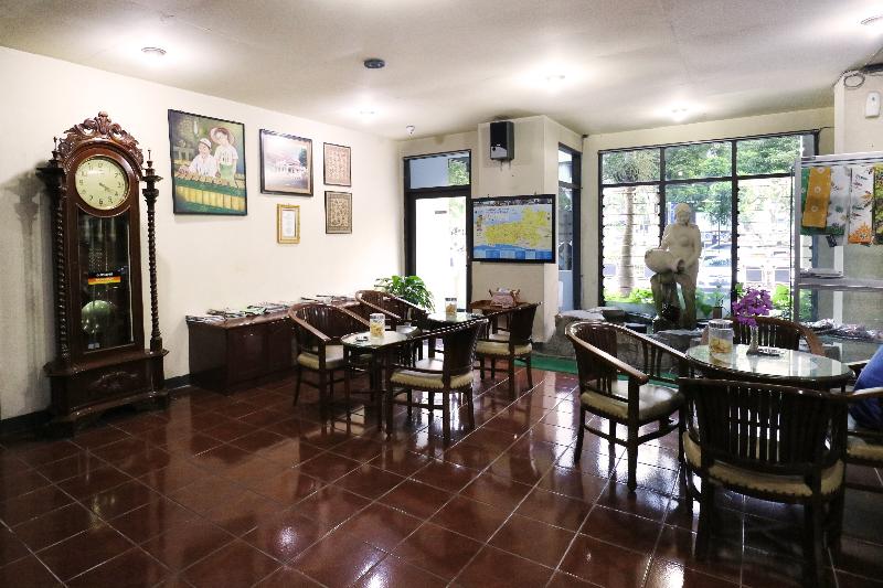 Hotel Wisata by ZUZU - Lobi