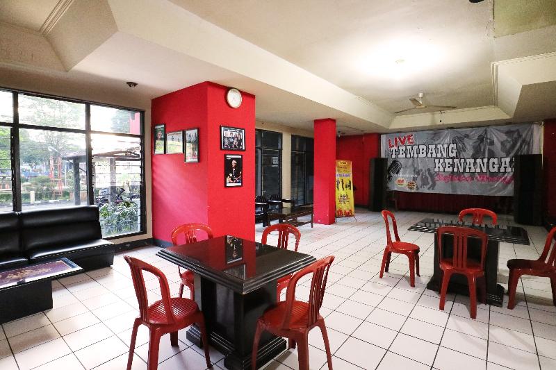 Hotel Wisata by ZUZU - Restoran