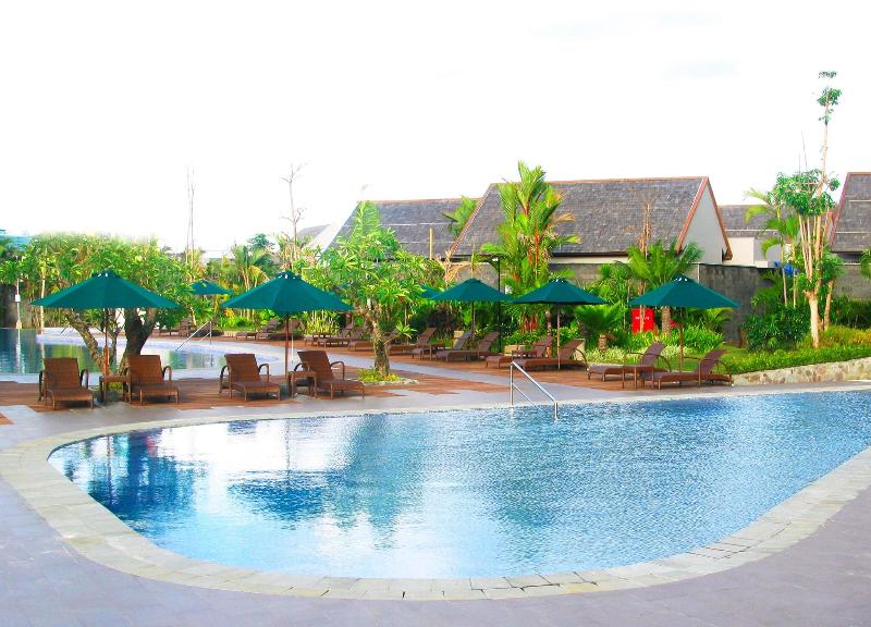 Gammara Hotel Makassar - Havuz