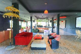 Labuana Homestay and Cafe Garden Makassar by ZUZU fotoÄŸrafÄ±