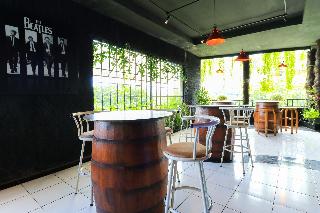 Labuana Homestay and Cafe Garden Makassar by ZUZU fotoÄŸrafÄ±