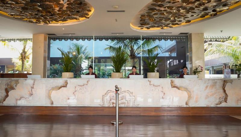 Grand Sunshine Resort and Convention - Lobi
