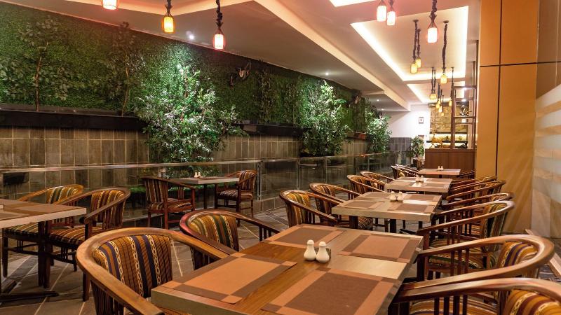 Grand Sunshine Resort and Convention - Restoran