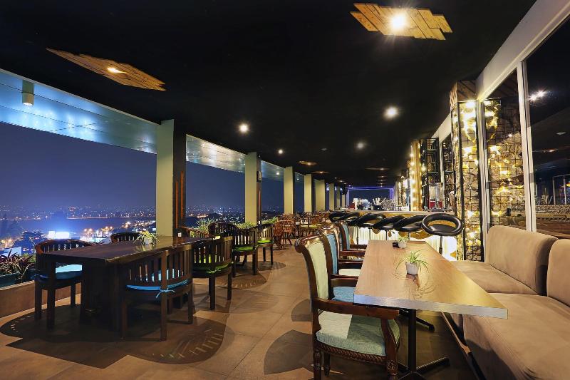 Grand Sunshine Resort and Convention - Restoran