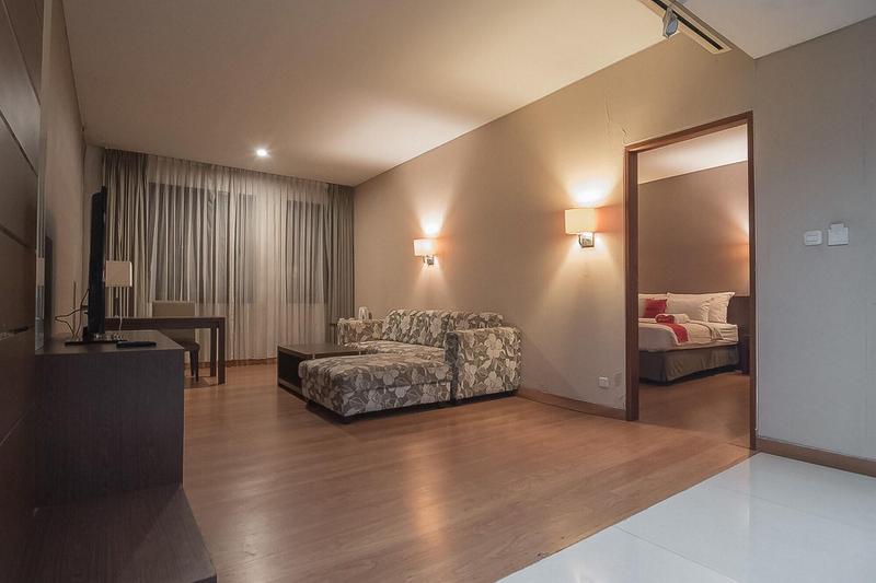 Formerly RedDoorz Premium near Paris Van Java Mall - Oda