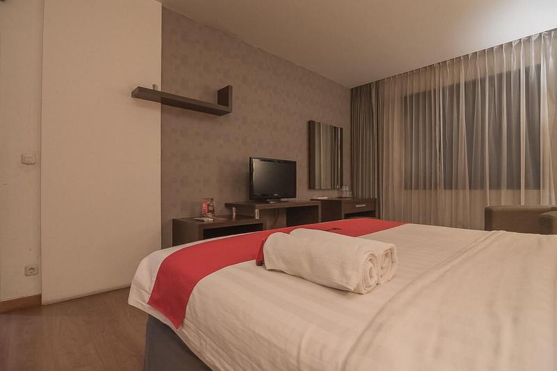 Formerly RedDoorz Premium near Paris Van Java Mall - Oda