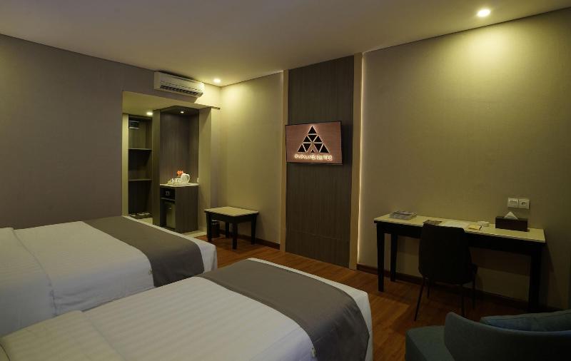 Pyramid Suites Banjarmasin - Oda