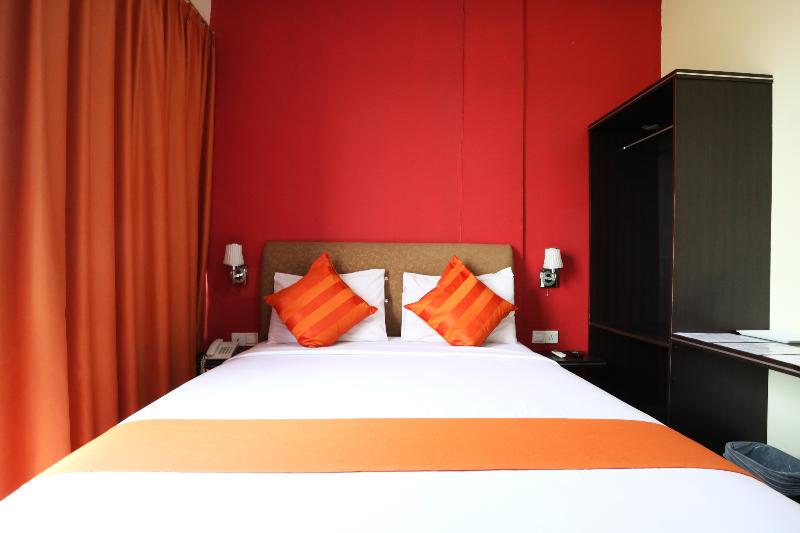 Blitz Hotel Batam Near Sultan Mahmud Ri'ayat Shah - Oda