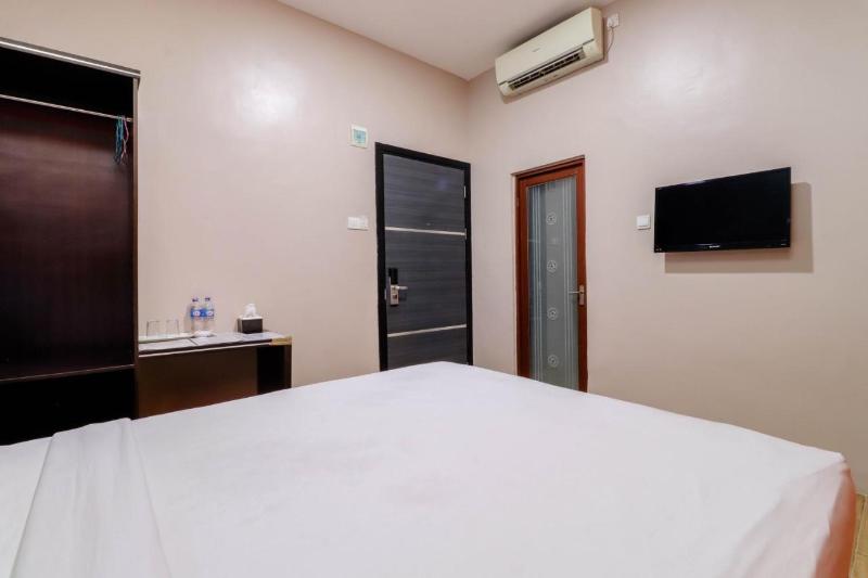 Blitz Hotel Batam Near Sultan Mahmud Ri'ayat Shah - Oda
