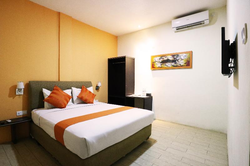 Blitz Hotel Batam Near Sultan Mahmud Ri'ayat Shah - Oda