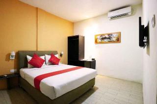Blitz Hotel Batam Near Sultan Mahmud Ri'ayat Shah fotoÄŸrafÄ±