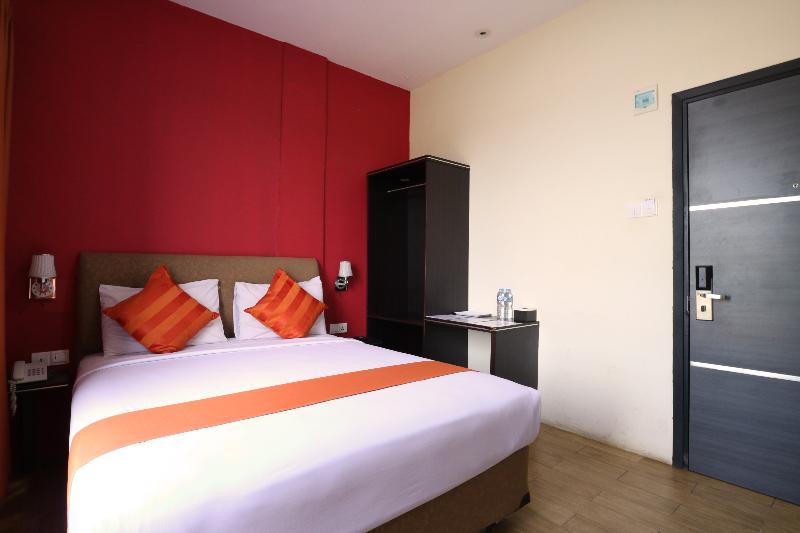 Blitz Hotel Batam Near Sultan Mahmud Ri'ayat Shah - Oda
