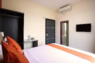 Blitz Hotel Batam Near Sultan Mahmud Ri'ayat Shah fotoÄŸrafÄ±