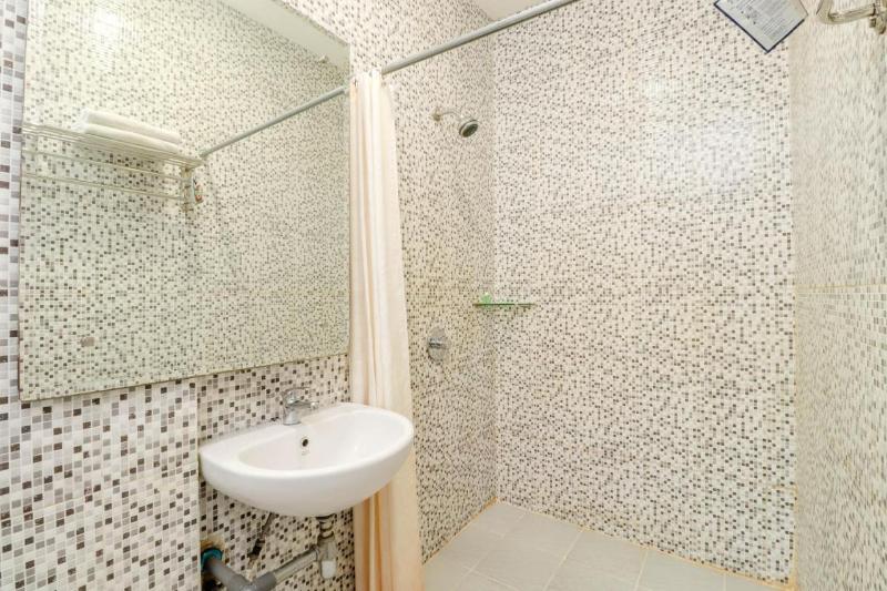 Blitz Hotel Batam Near Sultan Mahmud Ri'ayat Shah - Oda