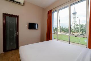 Blitz Hotel Batam Near Sultan Mahmud Ri'ayat Shah fotoÄŸrafÄ±